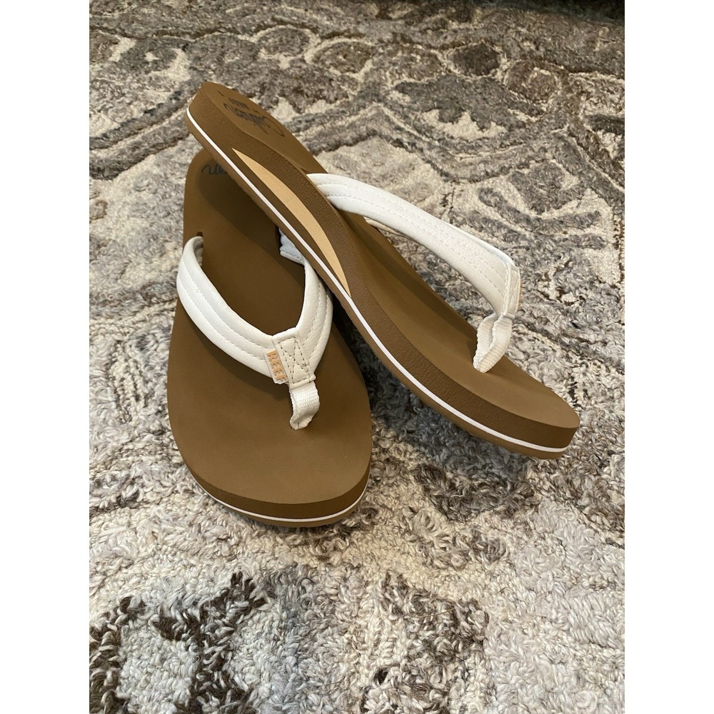 REEF Women's Cushion Breeze Cloud White Open Toe Flip Flop Sandals Size 11